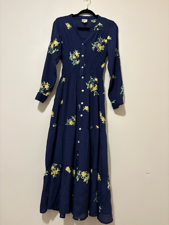 fig and flower Dresses & Skirts - Fig and flower by Anthropologie Navy Maxi Dress with Floral Embroidery Size M
